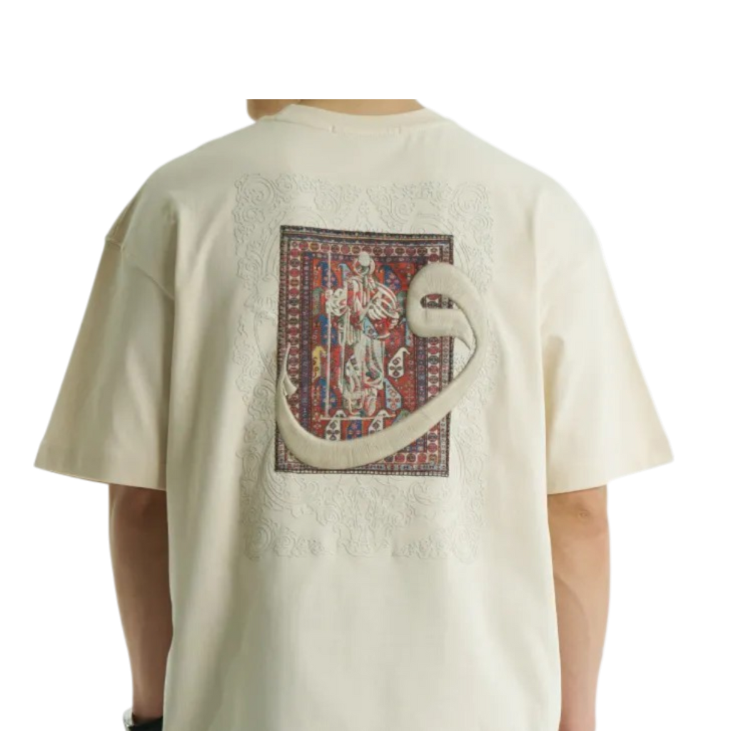 Ornate Waw (و) Calligraphy Oversized Tee